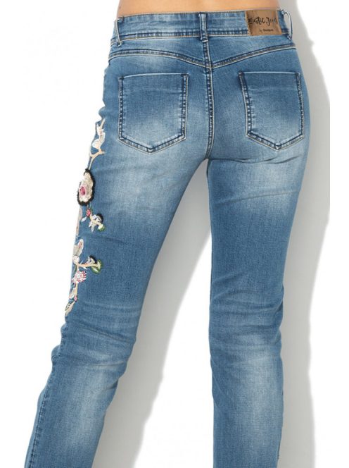 Desigual Barcelona Flowers slim női farmernadrág – 24