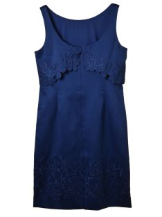 Black Label ujjatlan, hímzett női ruha – 40