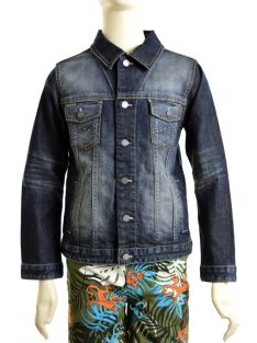 s. Oliver fiú farmer dzseki