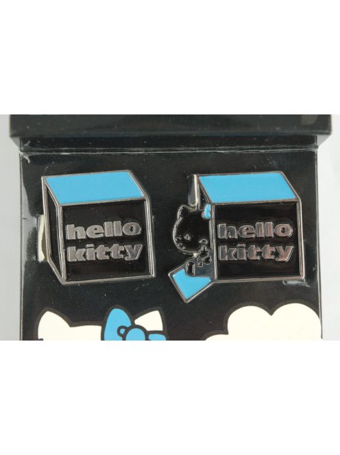 Hello Kitty dobozos kitűző